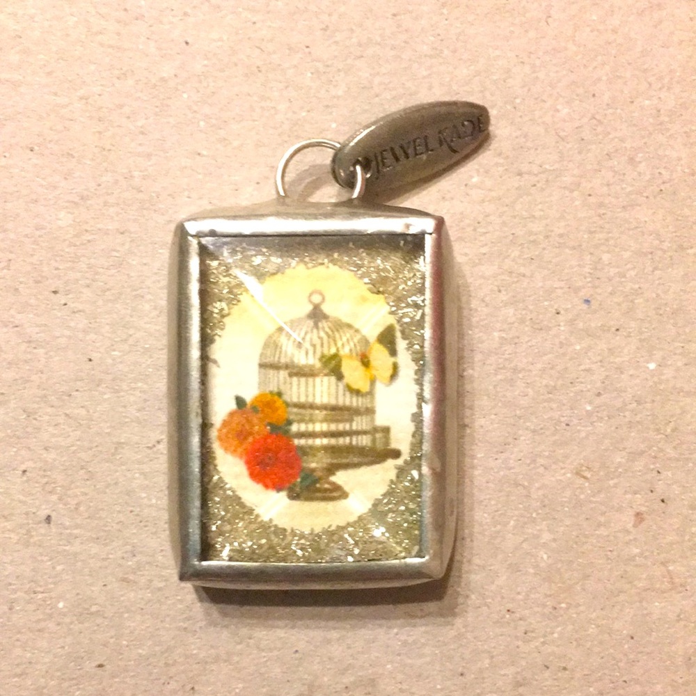 Jewel Kade pendant 3/4”x1” birdcage/with brave wings she flies